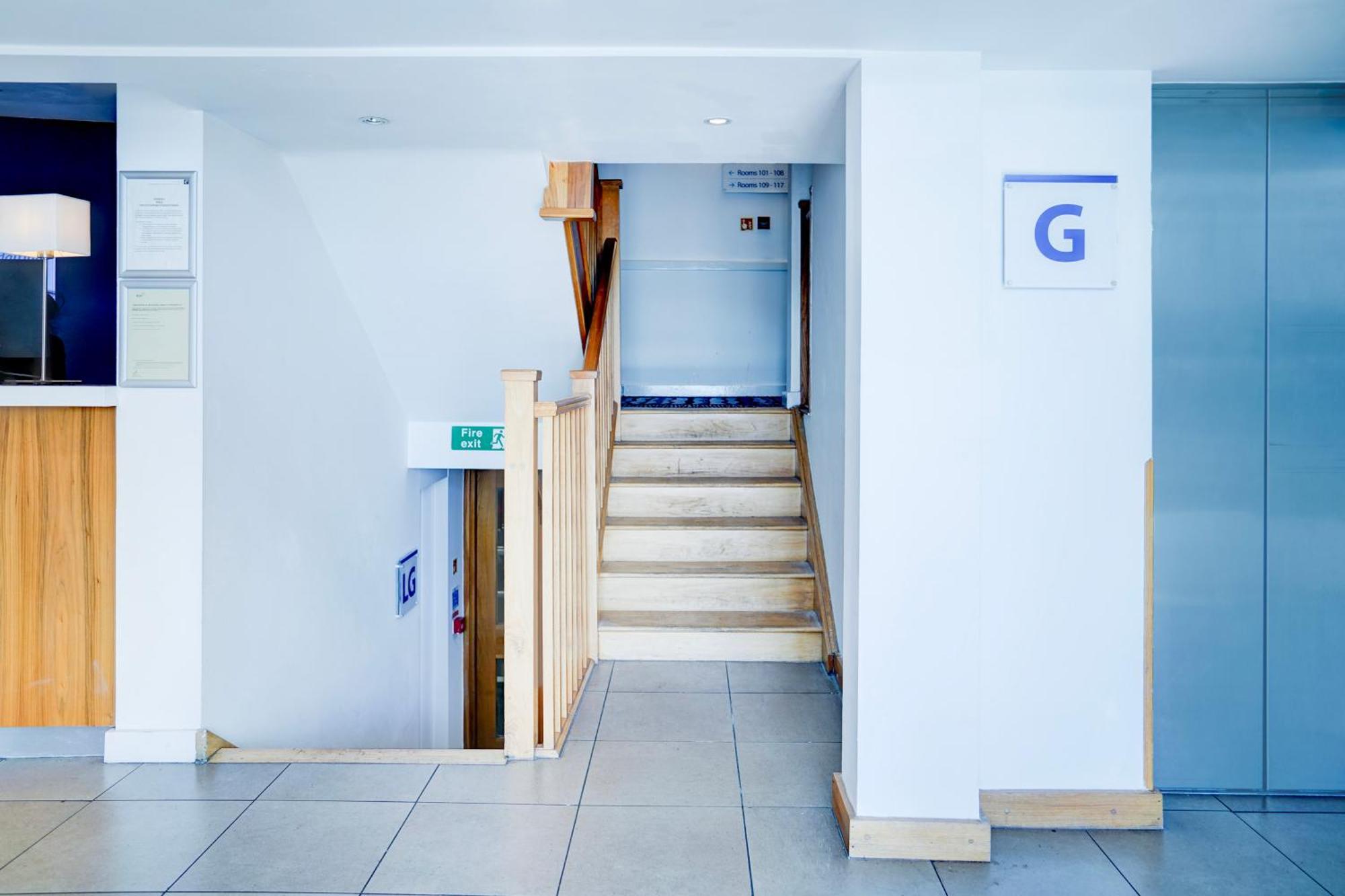 Belvilla Crewe City Centre Hotel Lifestyle Exterior photo